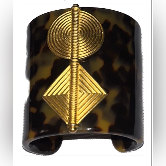 Tortoise Shell Resin Cuff with Gold - Picture 1 of 6